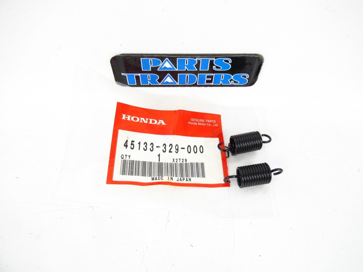 r. NOS Genuine Honda Brake Shoe Spring Set of 2 CX500 GL500 VF500