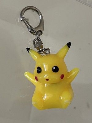Vintage Pikachu Keychain 1990s Pokémon Lightup Figure
