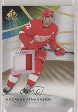2019 SP Game Used Gold Spectrum Premium Materials 22/25 Andreas Athanasiou 1ra