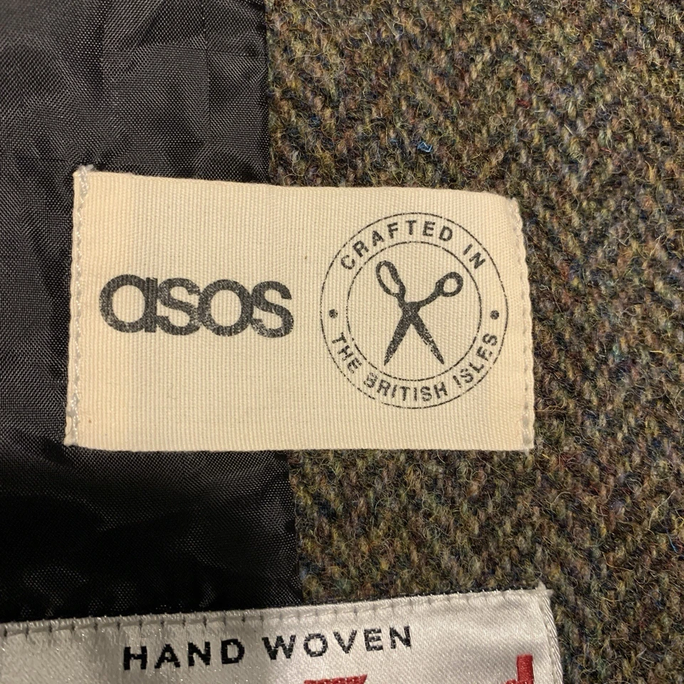 Chaleco de lana Harris Tweed espiga para hombre pequeño marrón/verde de ASOS Foto 4 de 4