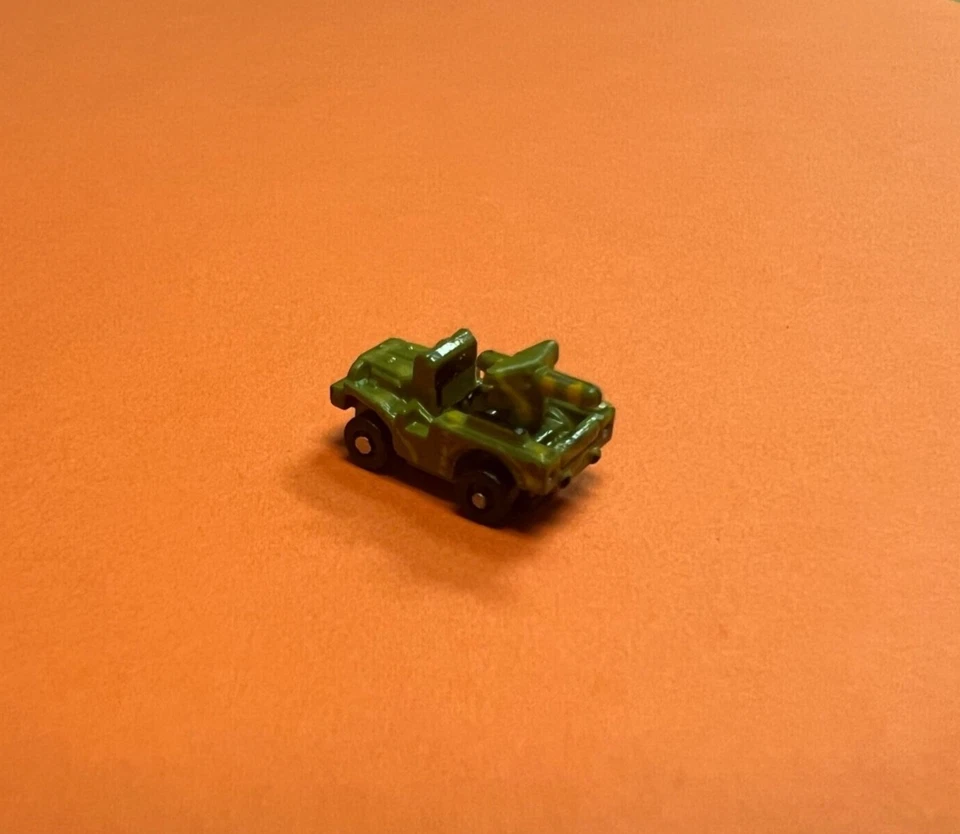 Vintage Galoob Micro Machines Micro Mini Insiders Dodge M-37 Fast Attack Vehicle - Image 2 of 4