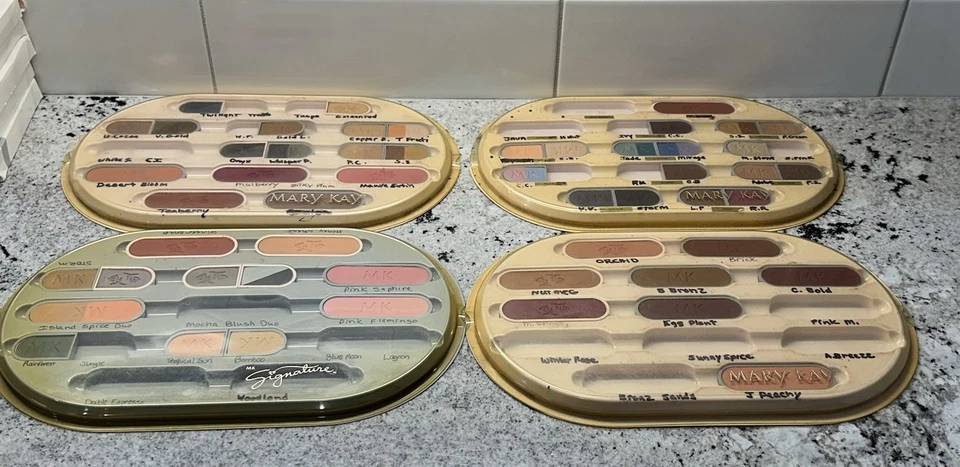 Bandejas de exhibición vintage Mary Kay Glamour sombra recarga con maquillaje lote de 4 *LEER* Foto 2 de 4