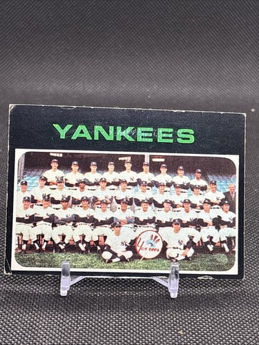 New York Yankees #543 1971 Topps card
