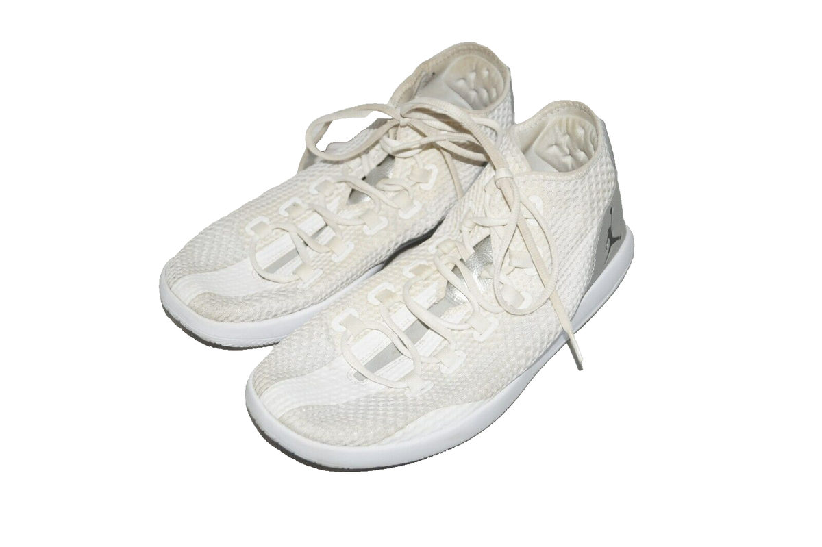 jordan reveal size 13