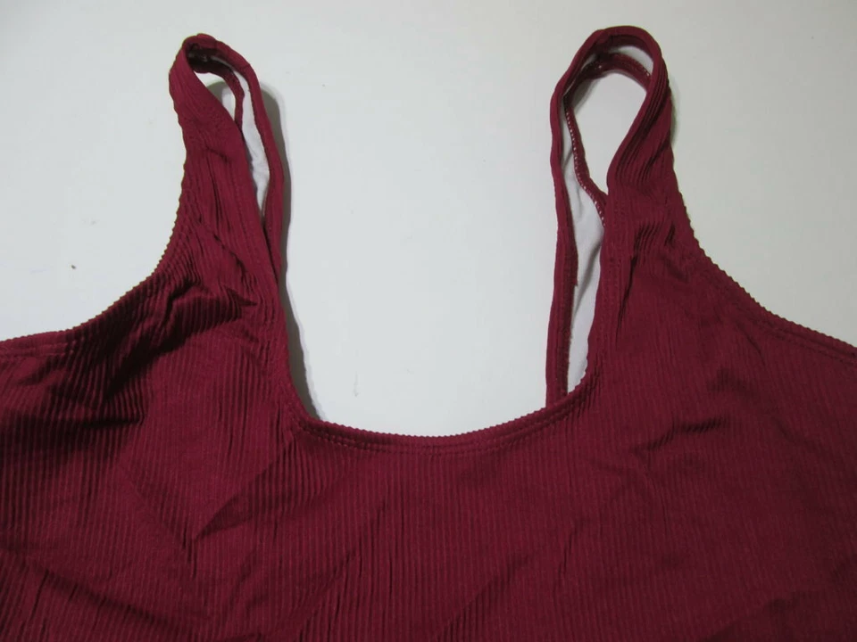 NWT Boohoo Women Size 10 One Piece Swimsuit Burgundy Wireless Unlined Wide Strap - Image 4 of 4