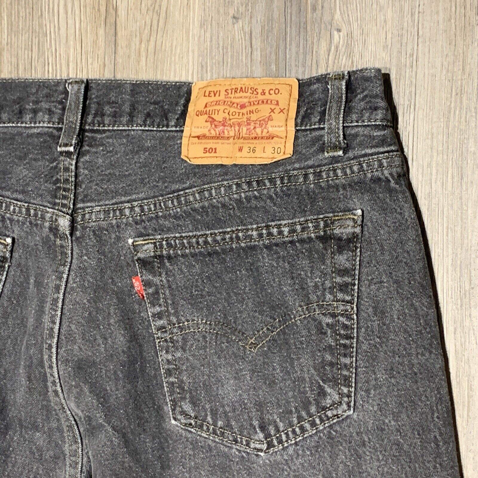 Vintage Levis 501 Denim Jeans Made in USA Size 35 Black 501-0658 90s 80s