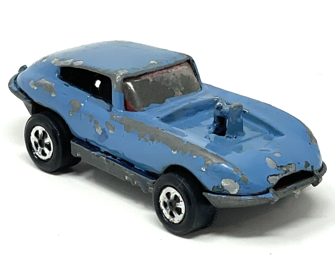 Vintage Johnny Lightning Jumpin Jag Topper Diecast Toy Collectible