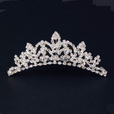 Rhinestone Hair Comb for women in silver color