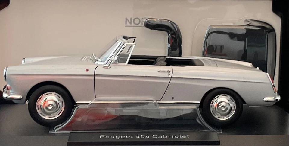 Peugeot 404 cabriolet 1967 1/18 Norev - Immagine 3 di 4