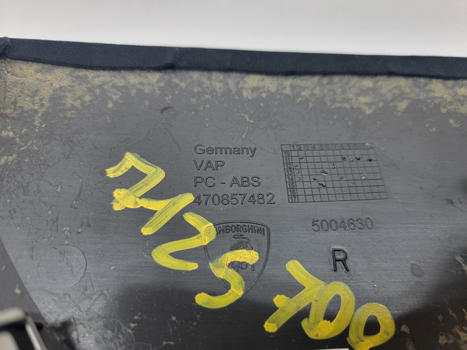 LAMBORGHINI AVENTADOR SV PASSENGER RIGHT SIDE INTERIOR TRIM CAP OEM 470857482