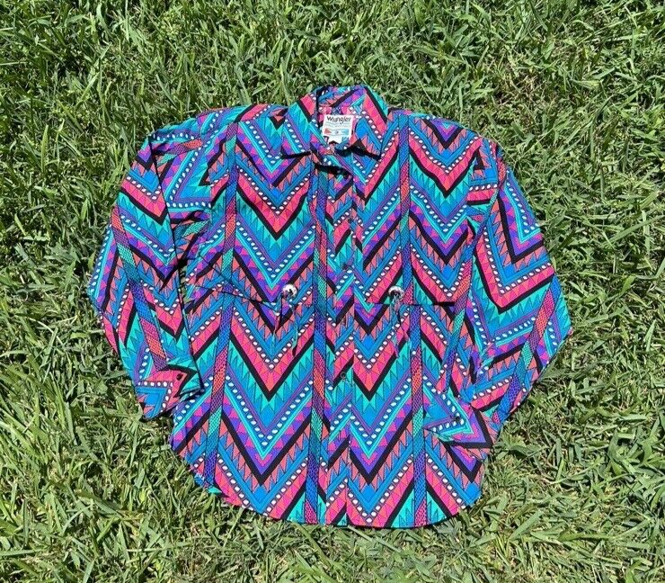 Vintage Wrangler Women's Aztec Print w/ Vest Long Sleeve Button Up