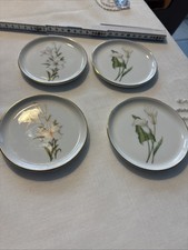 4er Set  F&uuml;rstenberg Porzellan Untersetzer Nr. 02531 mit Blumendekor & Goldrand