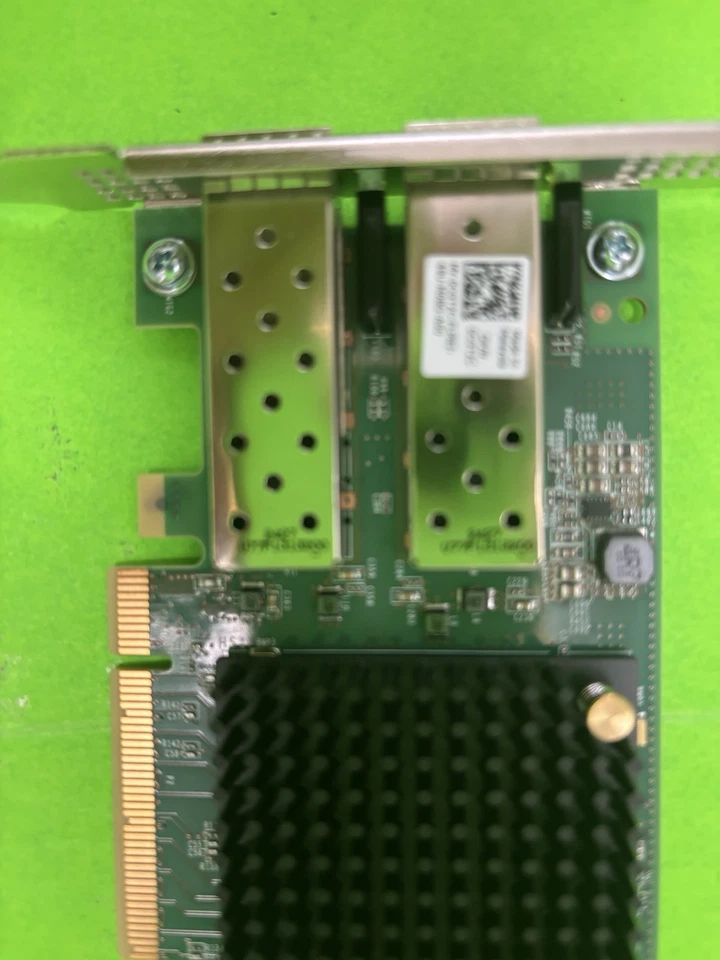 Dell Emulex LPe35002 Dual Port 32Gb FC SFP+ Host Bus Adapter HBA FH #0CGT2C, 4C - Image 2 of 4