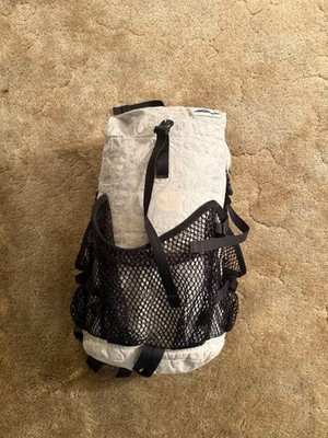 Hyperlite Mountain Gear Windrider 2400 40L Pack - Medium - Old Gen