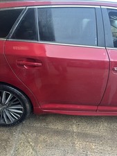 TOYOTA AVENSIS Mk3 T270 2009-2018 DOOR DRIVERS RIGHT Rear Side Red