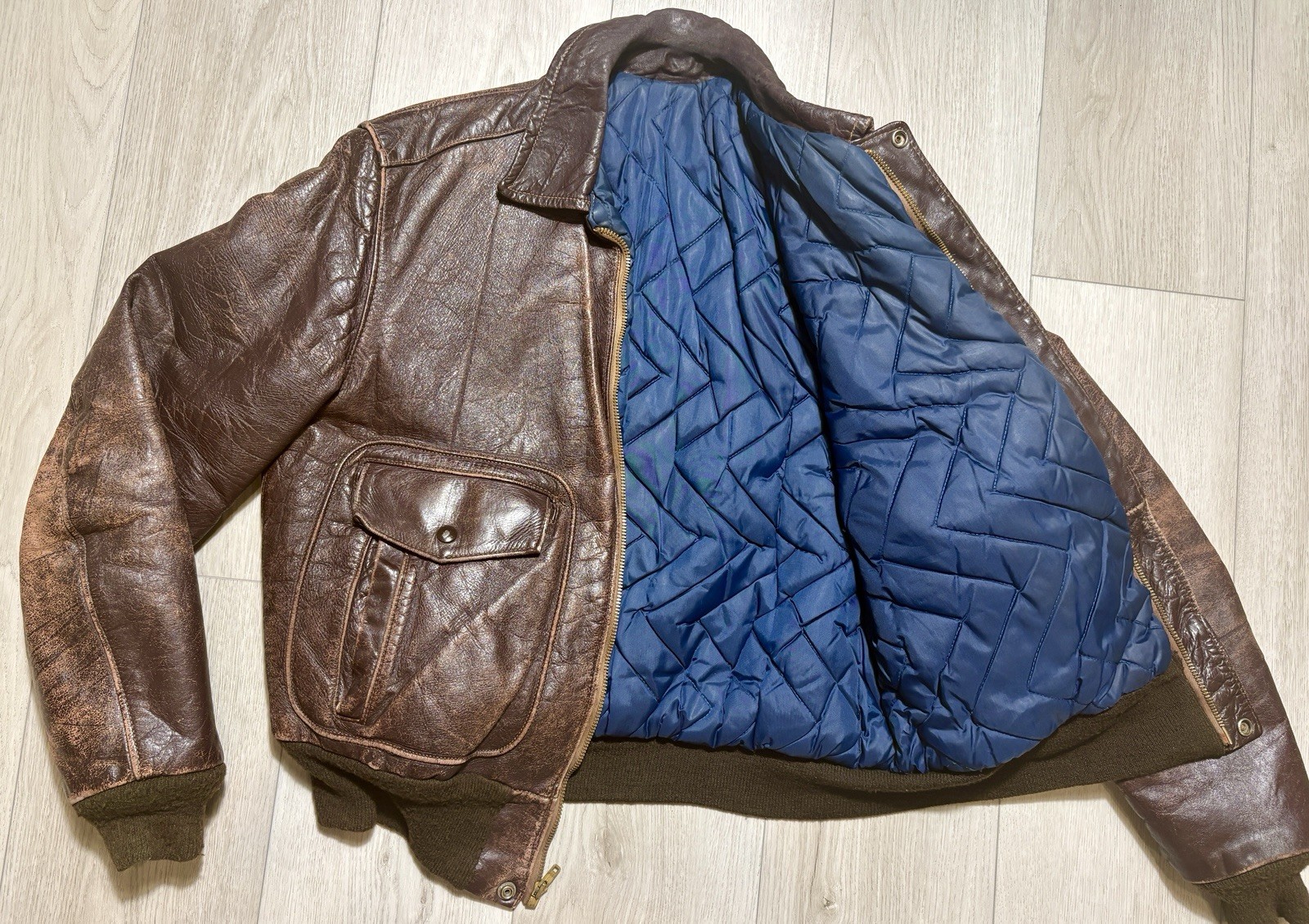 VTG 70s Leather A2 Flight Jacket Brown Distressed Patina Talon Zip Bomber Mens M image 3