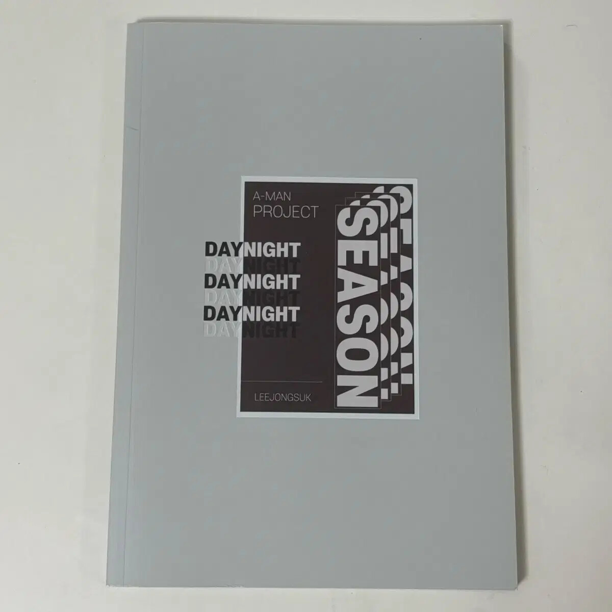 イジョンソク シーズングリーティング2022 lee jongsuk 2022 season's greetings photobook, 4 Cut Photos
