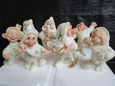 Lenox Disney Showcase Collection - The Seven Dwarfs - Figurines - Image 1 of 4