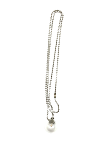 Collier pendentif en verre transparent graine de moutarde symbole religieux chrétien ton argent