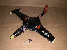 Vintage Plastic Model Plane For Parts And Pieces Lot P73