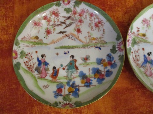 Set of 2 Old Vintage Japanese Geisha Girls Decorative Art (Hand Painted) Saucers - Picture 5 of 12