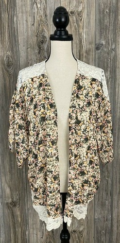 Green/Peach Boho Floral Lace 