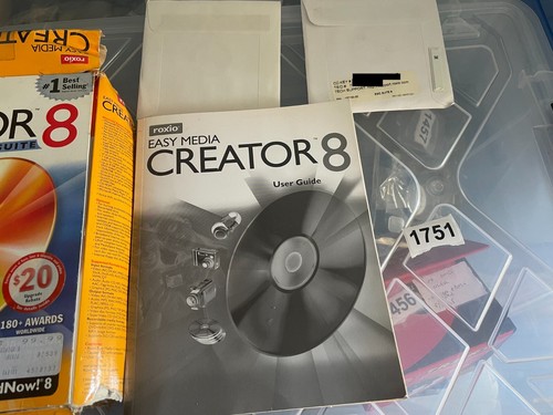 Roxio Easy Media Creator 8 Suite in original box packaging - REF 1751 - Picture 10 of 10