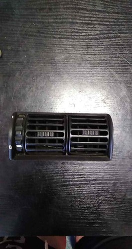 BMW E34 E32 735i 740i 750i Heck Mittelkonsole Frischluftgrill Teil 1375561