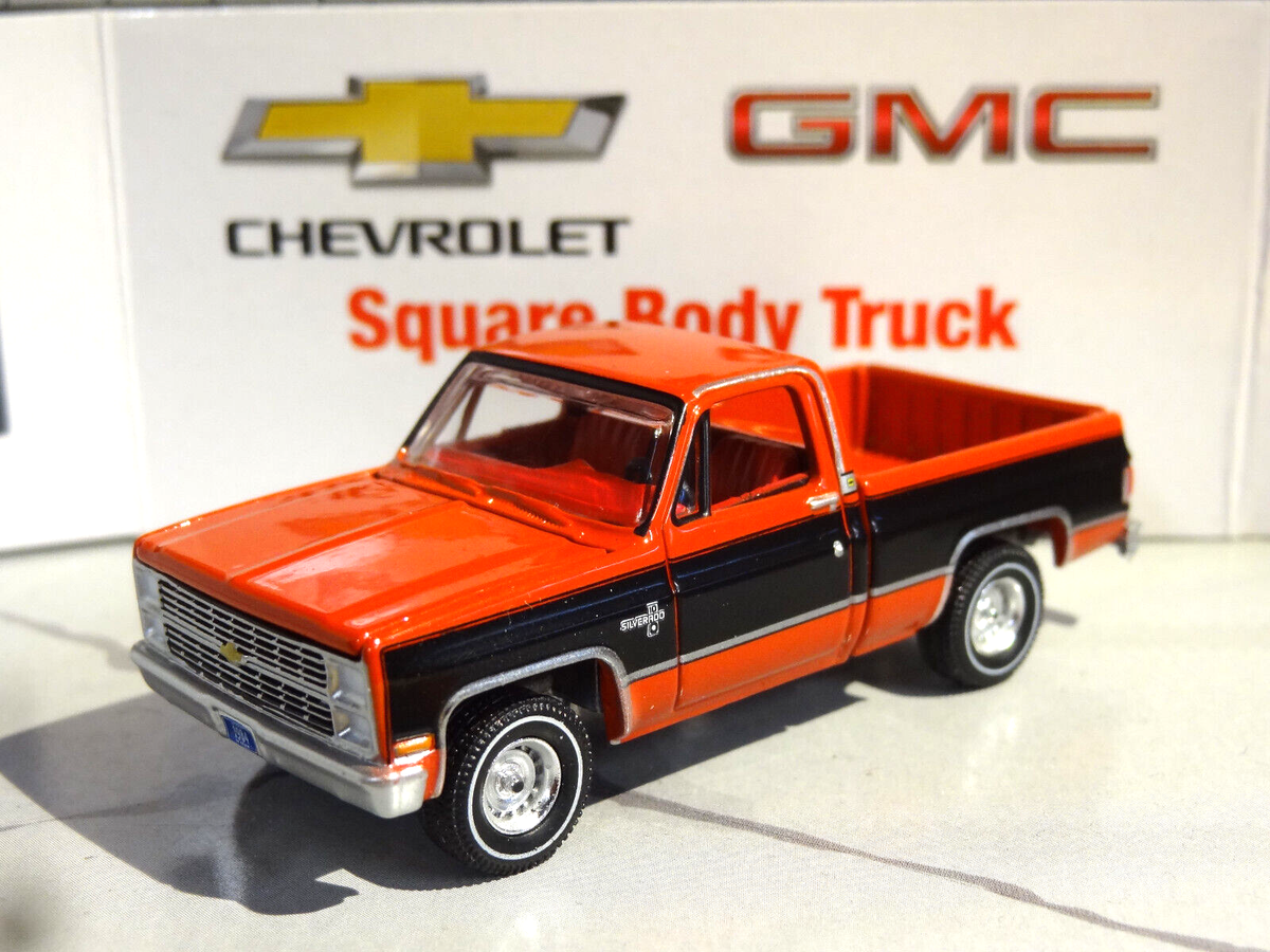 1984 CHEVROLET SILVERADO C10 PICKUP TRUCK 1/64 SCALE DIECAST