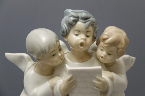 Vintage Lladro #4542 Angel Trio Choir - Picture 2 of 7