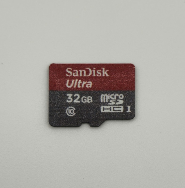 SanDisk Ultra 32GB microSDHC UHSI Card with Adapter