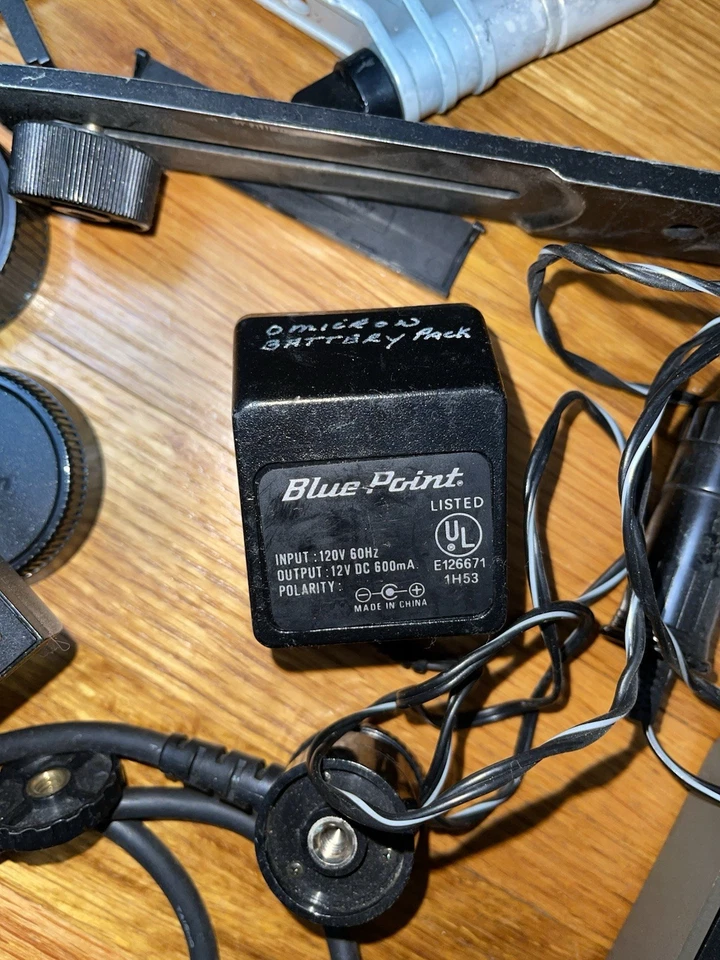 Sunpak Auto 544 Thyristor Handle Mount Flash w/  Power Adapter UnTested FSHP - Image 4 of 4