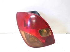 TOYOTA COROLLA Verso E12 R�cklicht hinten links 2.00 Diesel 66kw 2002 27394402