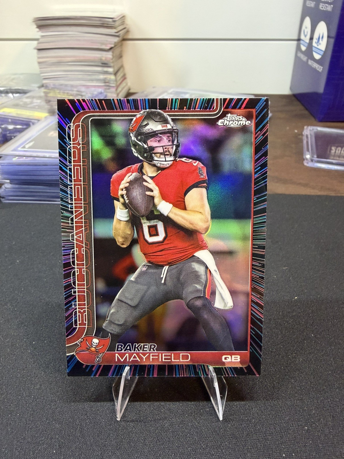 2025 Topps Chrome Football BAKER MAYFIELD Neon Pulse Refractor #281 Buccaneers