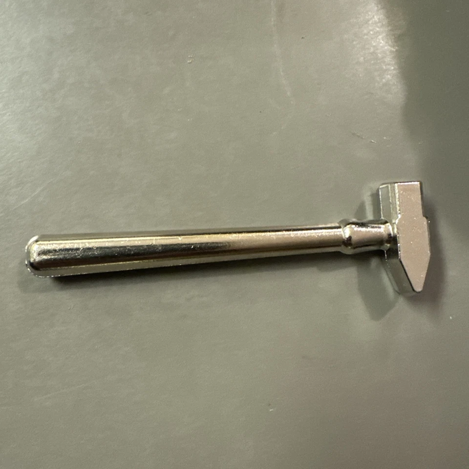 CARAMELOS CARAMELOS VINTAGE SEE's Martillo Caramelo Frágil PUBLICIDAD Tono Plateado Metal Foto 4 de 4