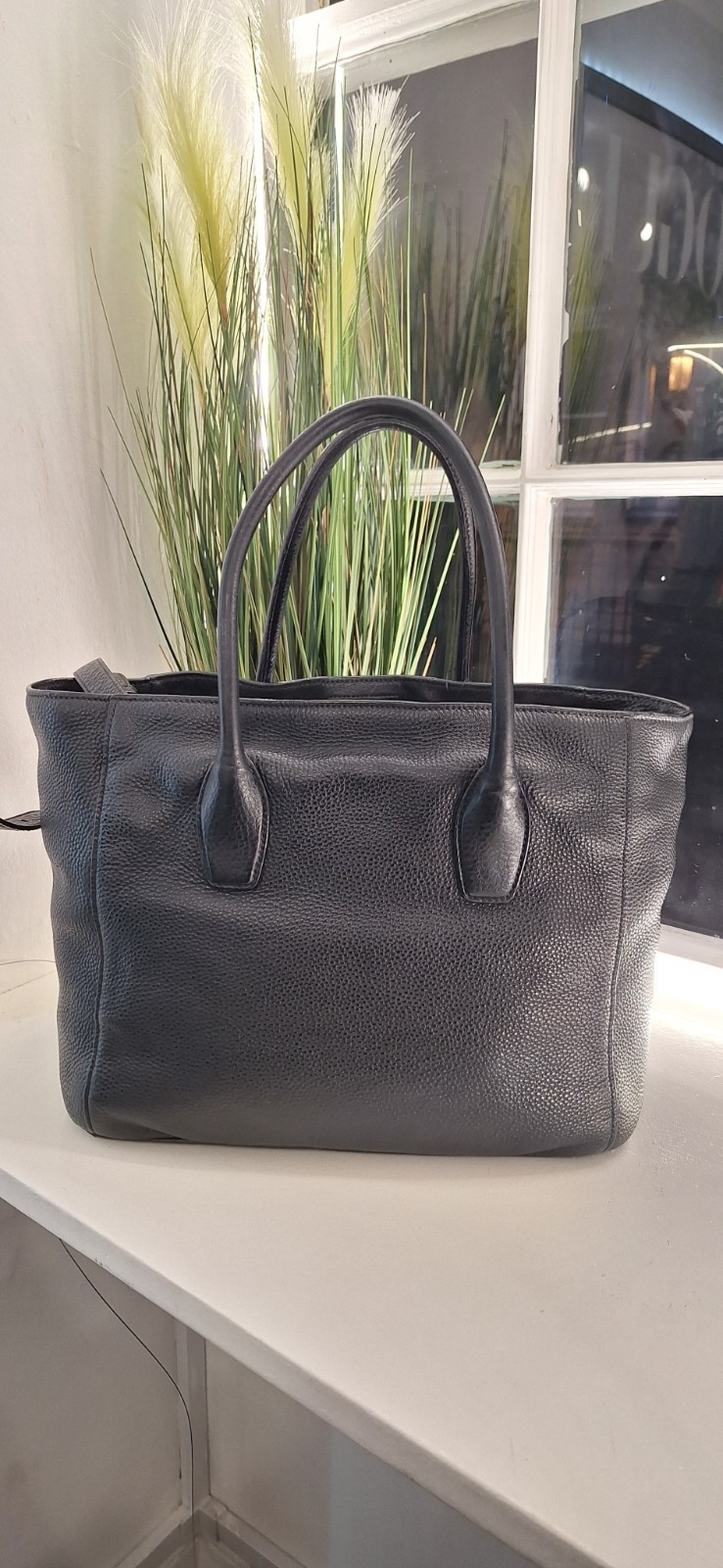 PRADA Black Leather Vitello Daino 2way Shoulder Bag RRP £1,895 image 6
