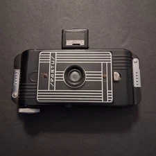 Vintage 1940s Spartus Folding Bakelite Camera#186