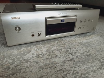 Denon DCD-1500AE  CD / SACD Player