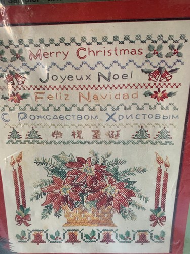 Vintage PARAGON Stamped Cross Stitch Kit 6249 MERRY CHRISTMAS SAMPLER Poinsettia - Picture 3 of 4