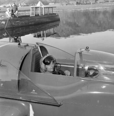 #ad Donald Campbell at Coniston Water 7th November 1957 Donald C 1957 Old Photo 2 AU $9.00