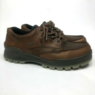 ecco track ii low