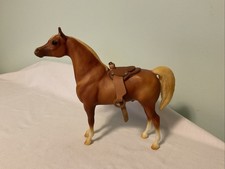 Vintage 90s Breyer Horse #933 Sundown Proud Arabian Stallion Flaxen Chestnut PAS