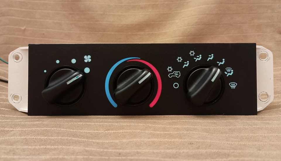 Interruptor de calefacción 99-04 Jeep Wrangler TJ control de clima temperatura aire acondicionado P55037612AA Foto 2 de 4