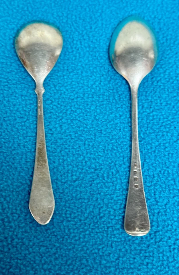 2 cucharas vintage de plata de ley una de 1922 y otra vienesa del siglo XIX Foto 2 de 4