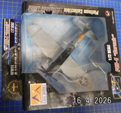 1/72 Easy Model 37240  Vought F-4U-4 Corsair USN Kansas 1956  OVP  NEUWERTIG