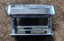 Imperia Titania Pasta Maker Machine Made In Italy Heavy Duty Steel Manual Roller