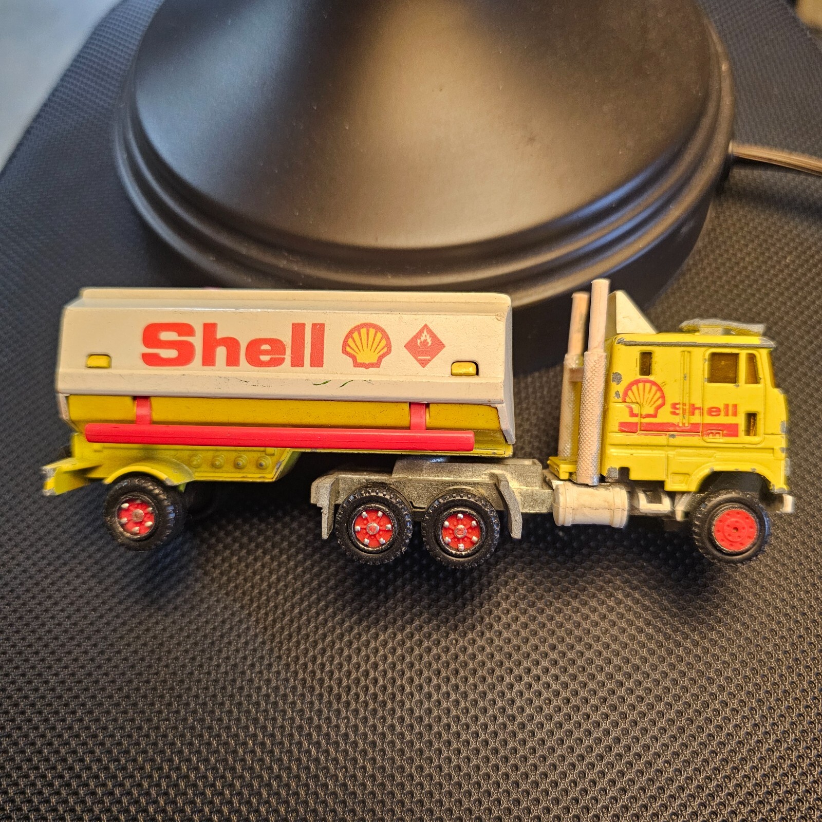 1980s DIECAST SHELL TANKER TRUCK MAJORETTE Toy Made in France Tanker Set
