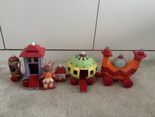 In The Night Garden Soft N Cosy World Musical Light Up Ninky Nonk Train