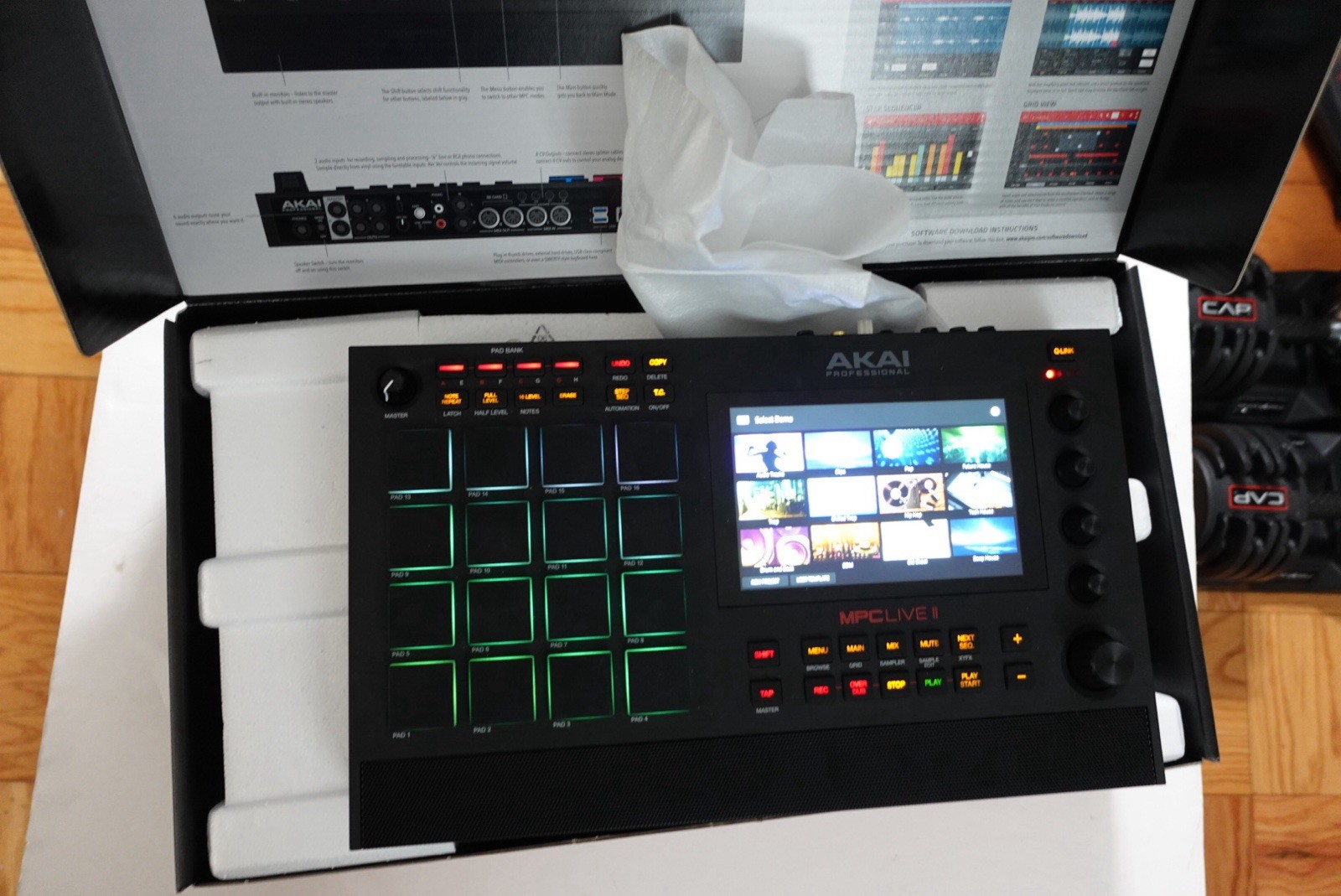 Akai MPC Live 2, pristine condition, impeccable sound. Music Production Center