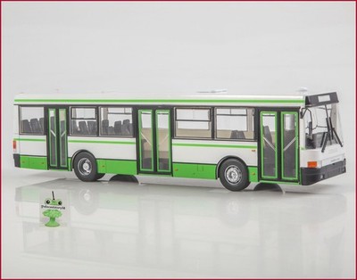 1:43 Stadtlinien Ikarus 415 33 Hungary russian Modimio Zeitschrift  77 UdSSR